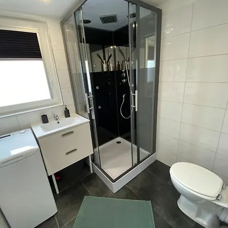Lumineux, A 2 Minutes De Colmar Apartamento